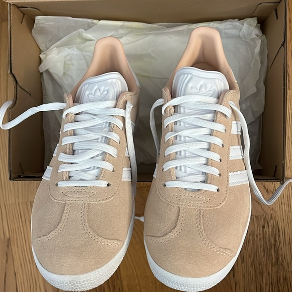 Adidas Gazelle Neutral Women’s 7 - Picture 4 of 5